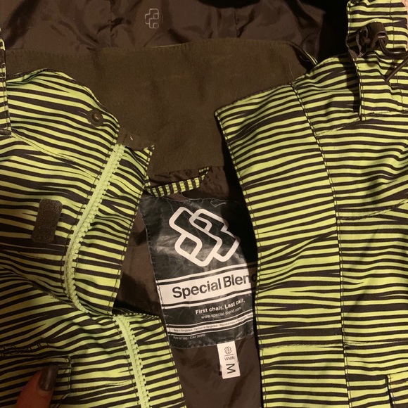 Special blend snow board jacket size medium - Picture 2 of 2